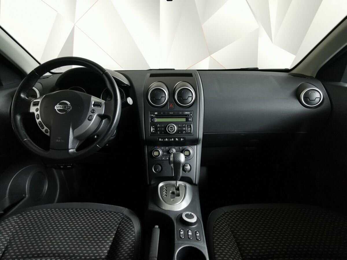 Nissan Qashqai+2 2009