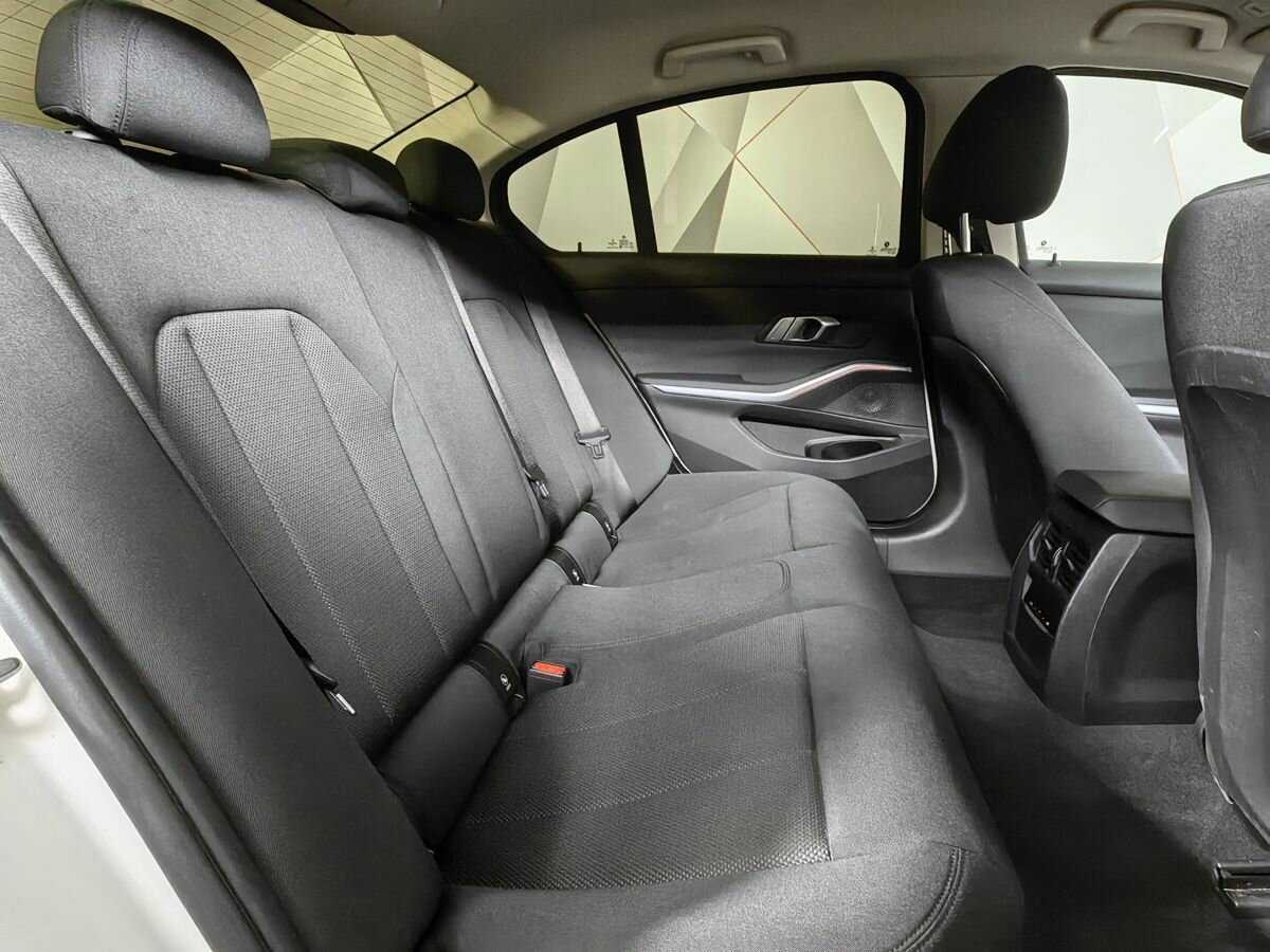 BMW 3 серии 2020