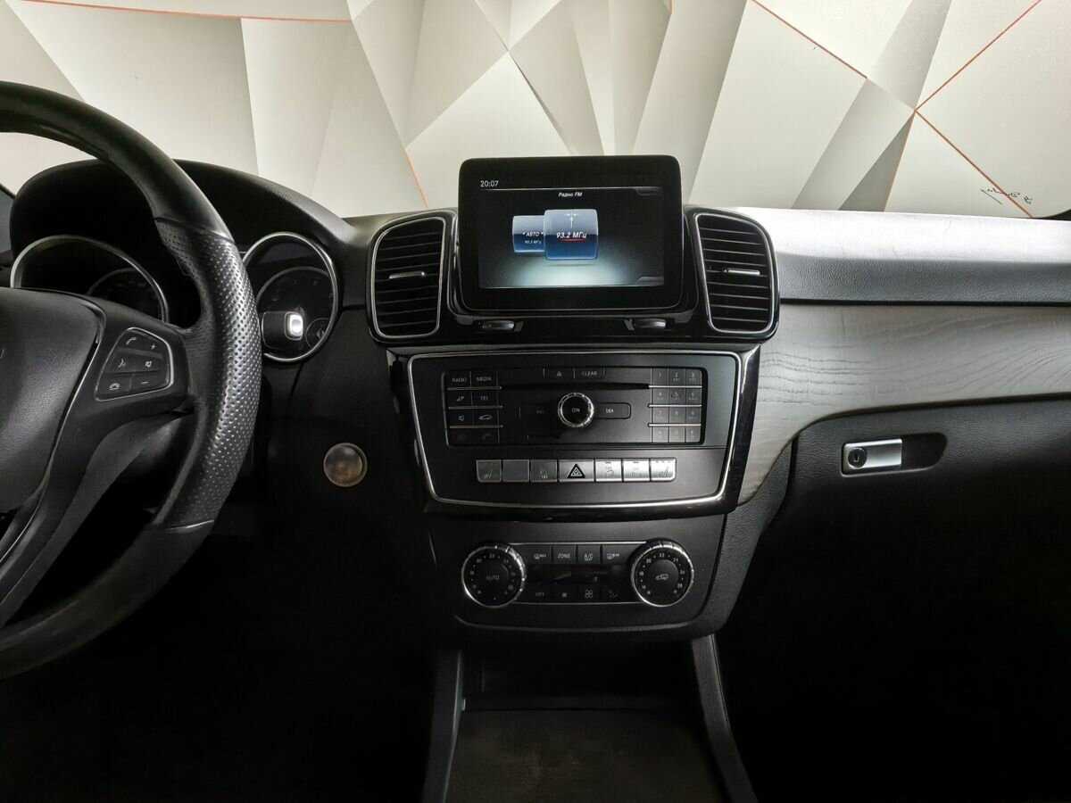 Mercedes-Benz GLE 2016