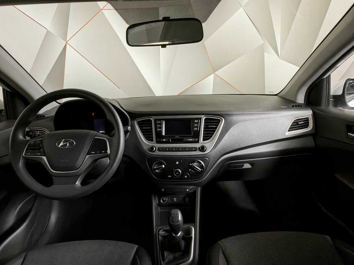 Hyundai Solaris 2021