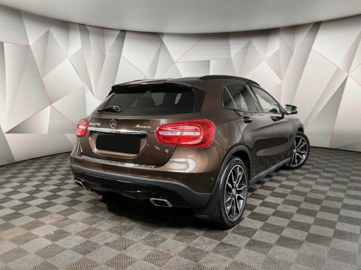 Mercedes-Benz GLA 2014