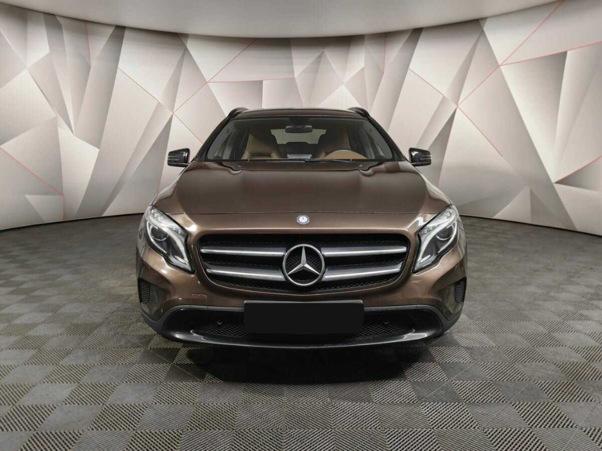 Mercedes-Benz GLA 2014
