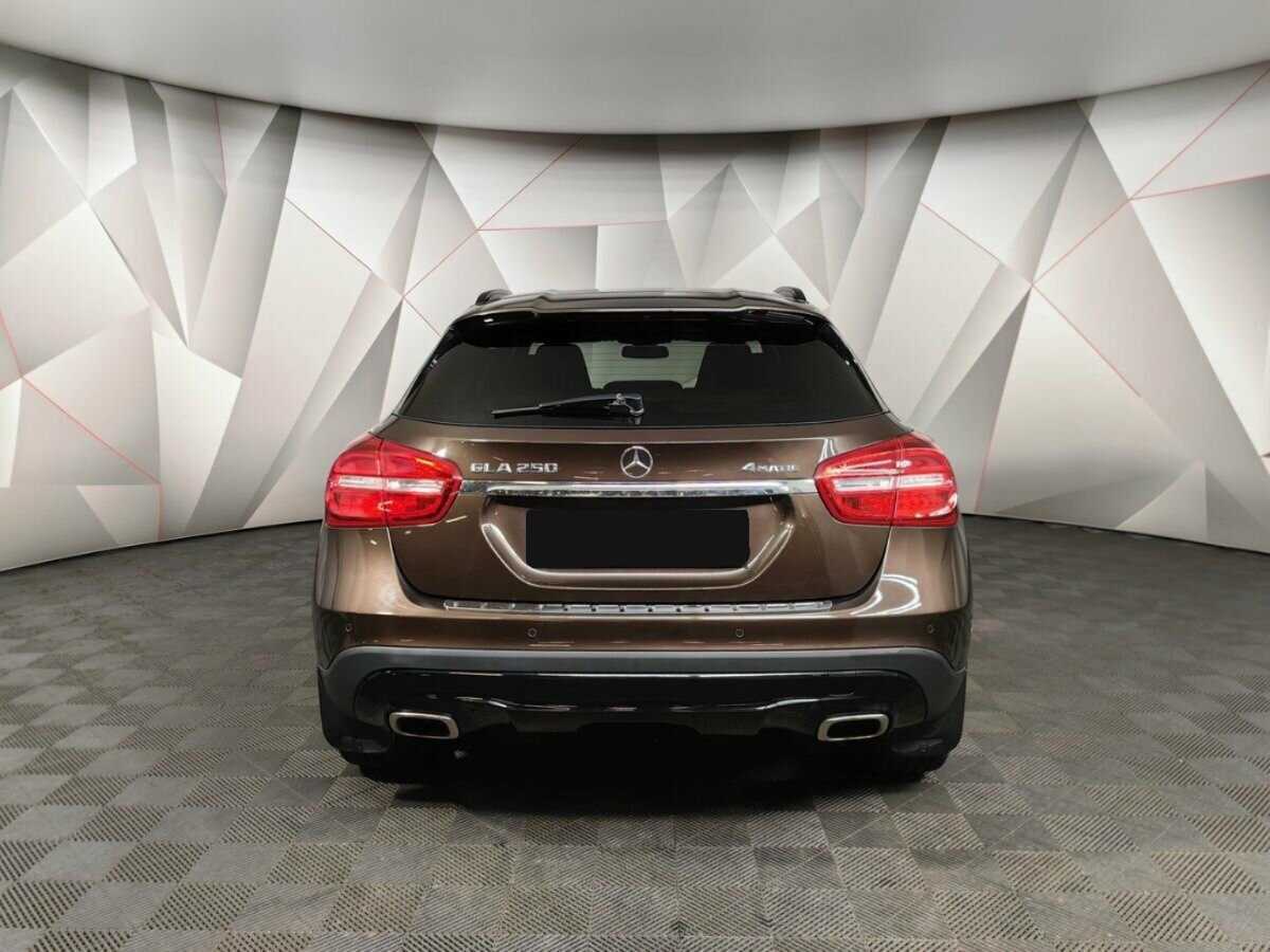 Mercedes-Benz GLA 2014