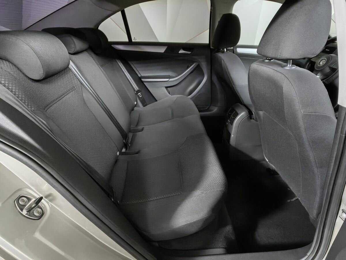 Volkswagen Jetta 2012