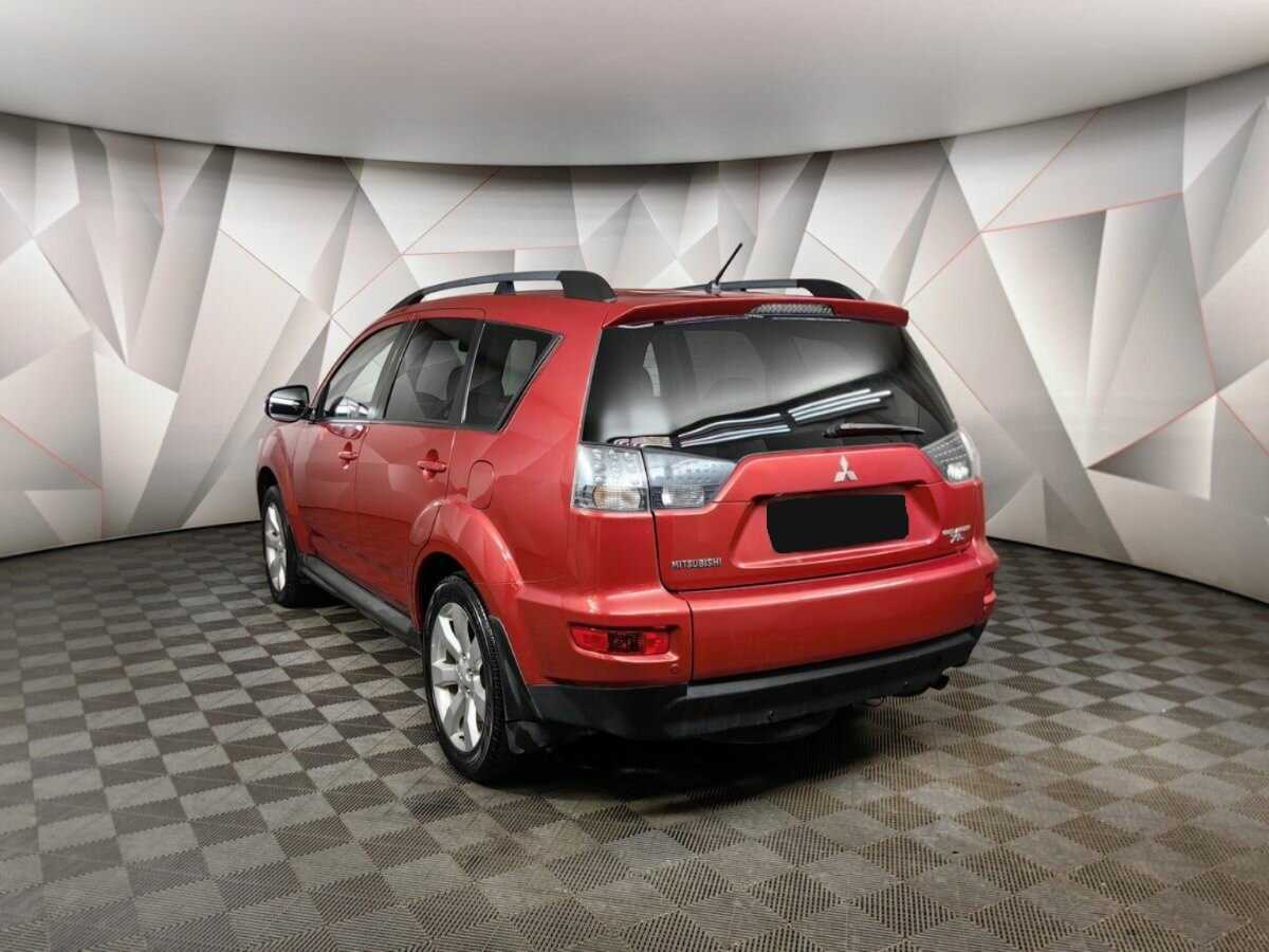 Mitsubishi Outlander 2011