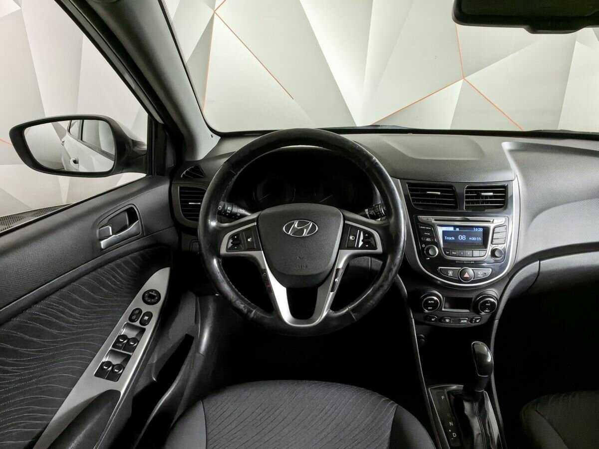 Hyundai Solaris 2014