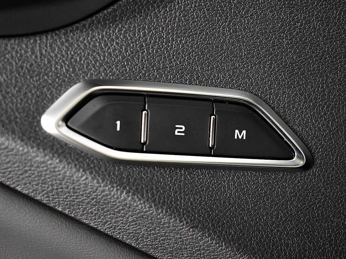 Geely Tugella 2023