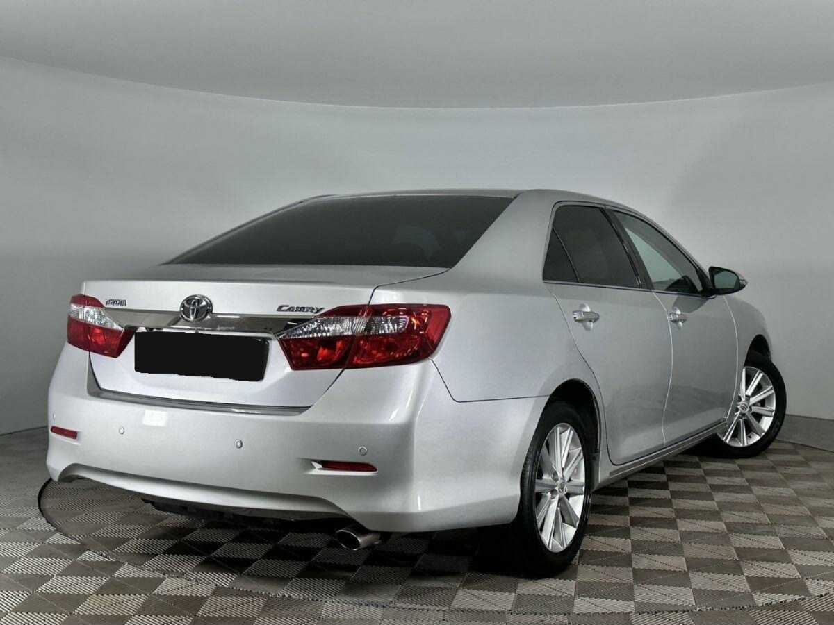 Toyota Camry 2014
