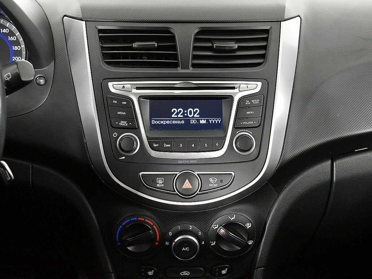 Hyundai Solaris 2014