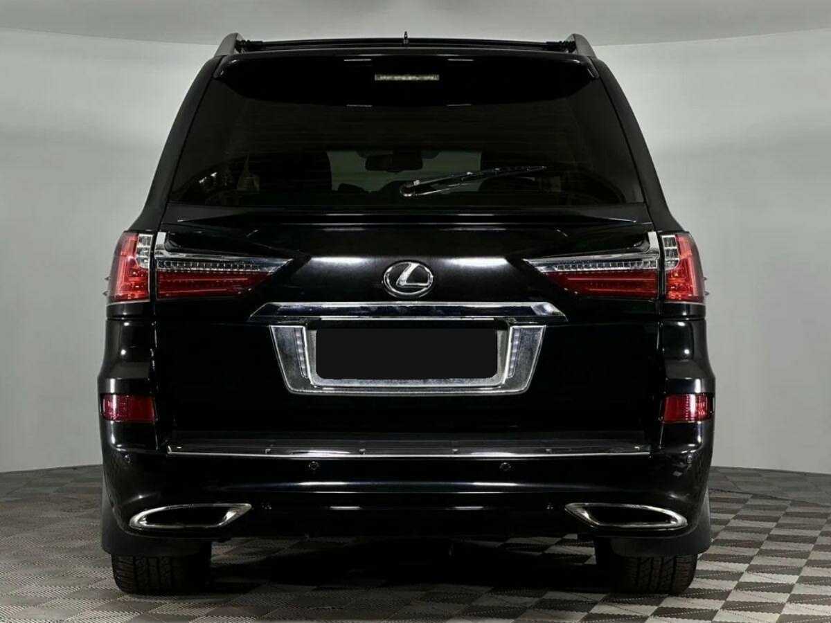 Lexus LX