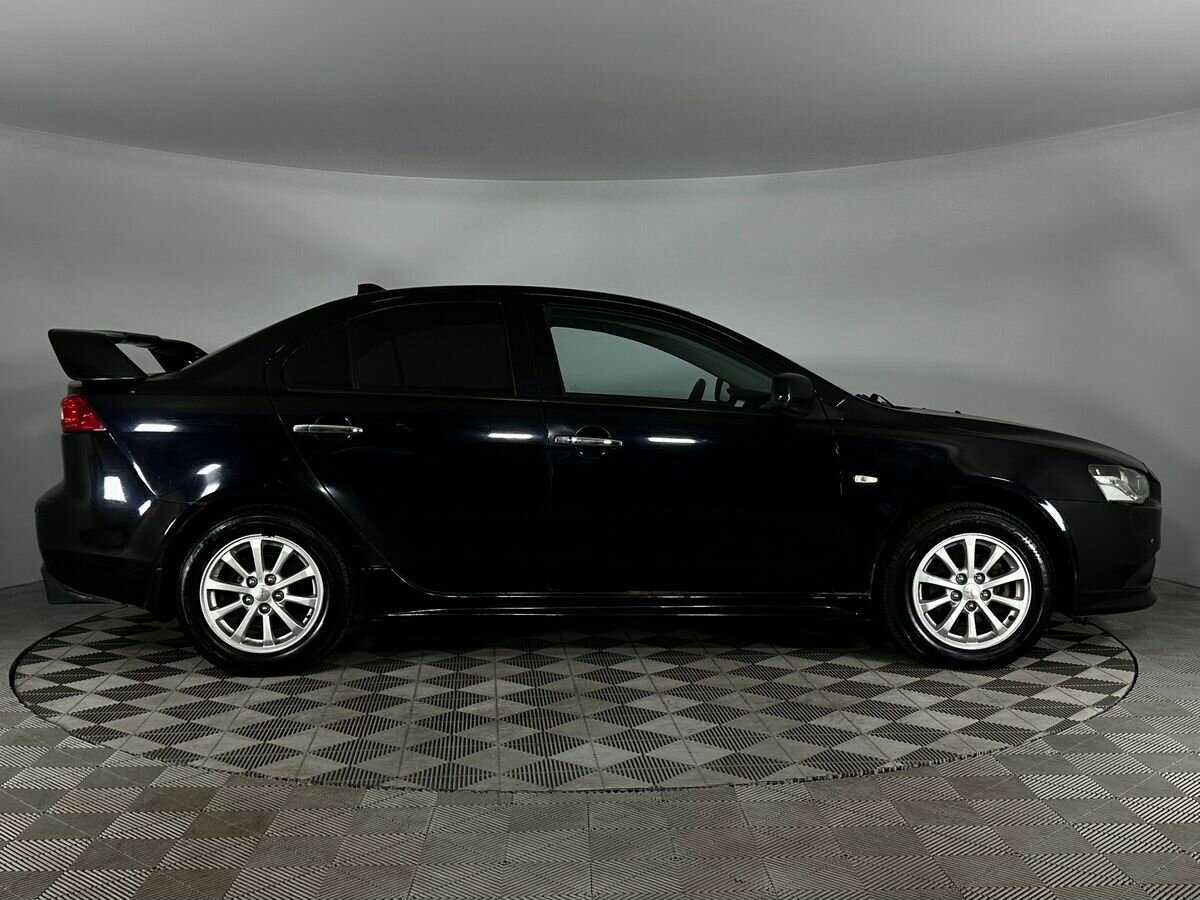Mitsubishi Lancer