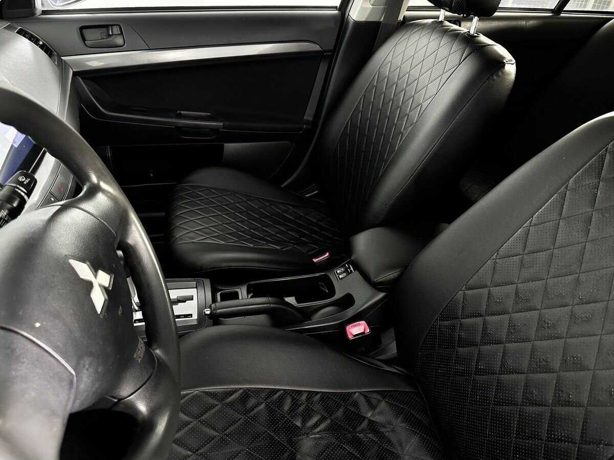 Mitsubishi Lancer
