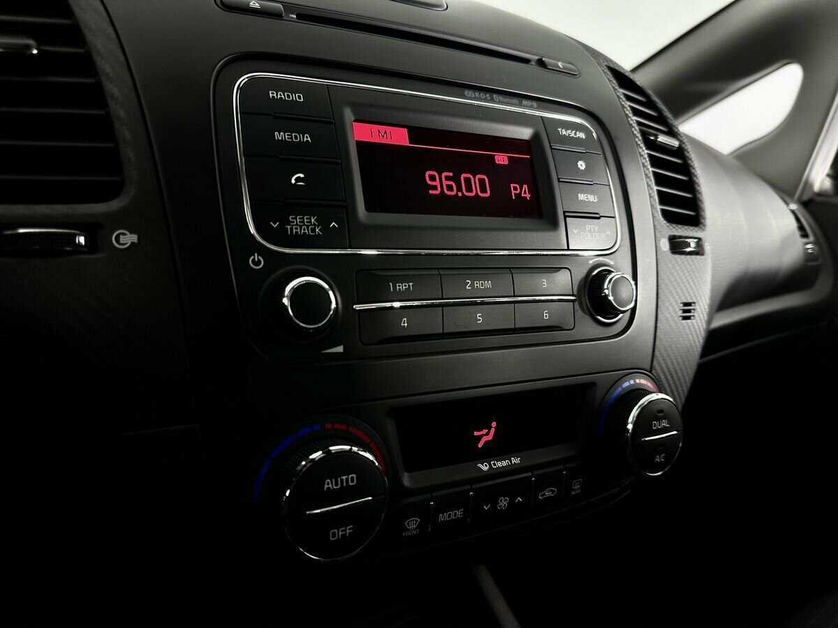 Kia Cerato 2014