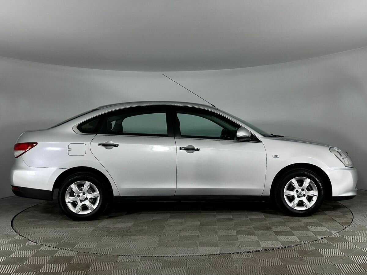 Nissan Almera