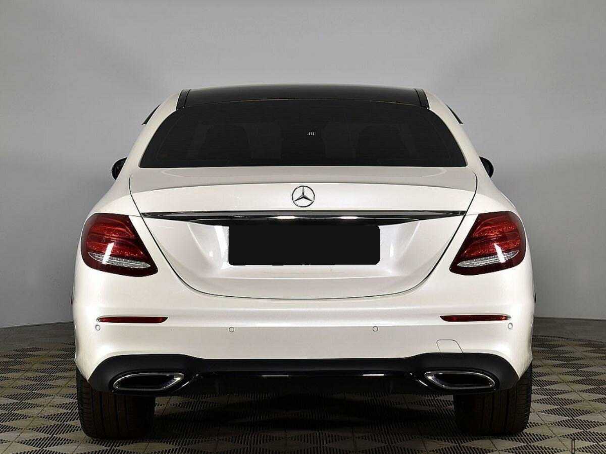 Mercedes-Benz E-Класс