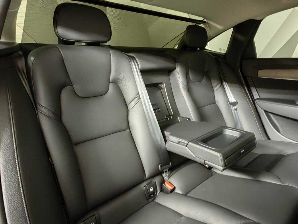 Volvo S90 2021