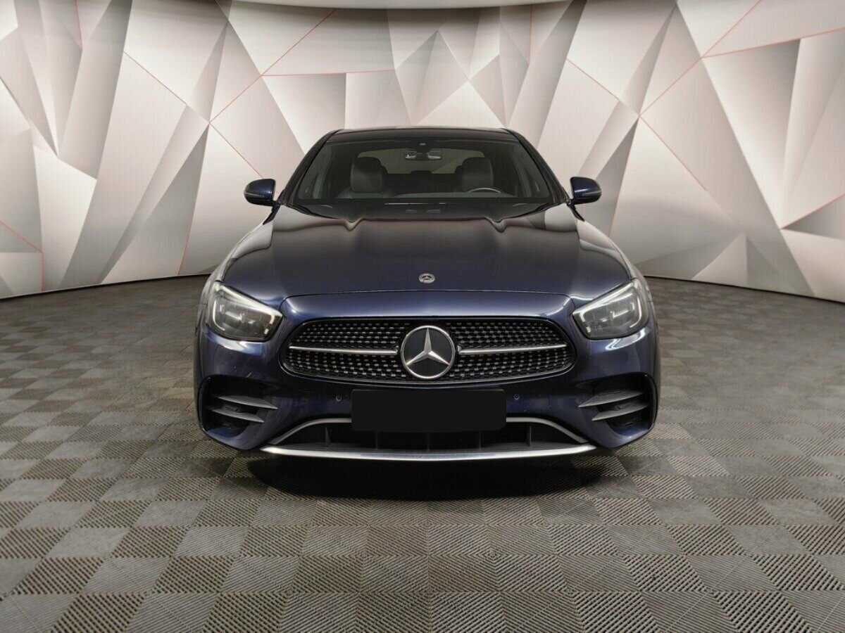 Mercedes-Benz E-Класс 2020