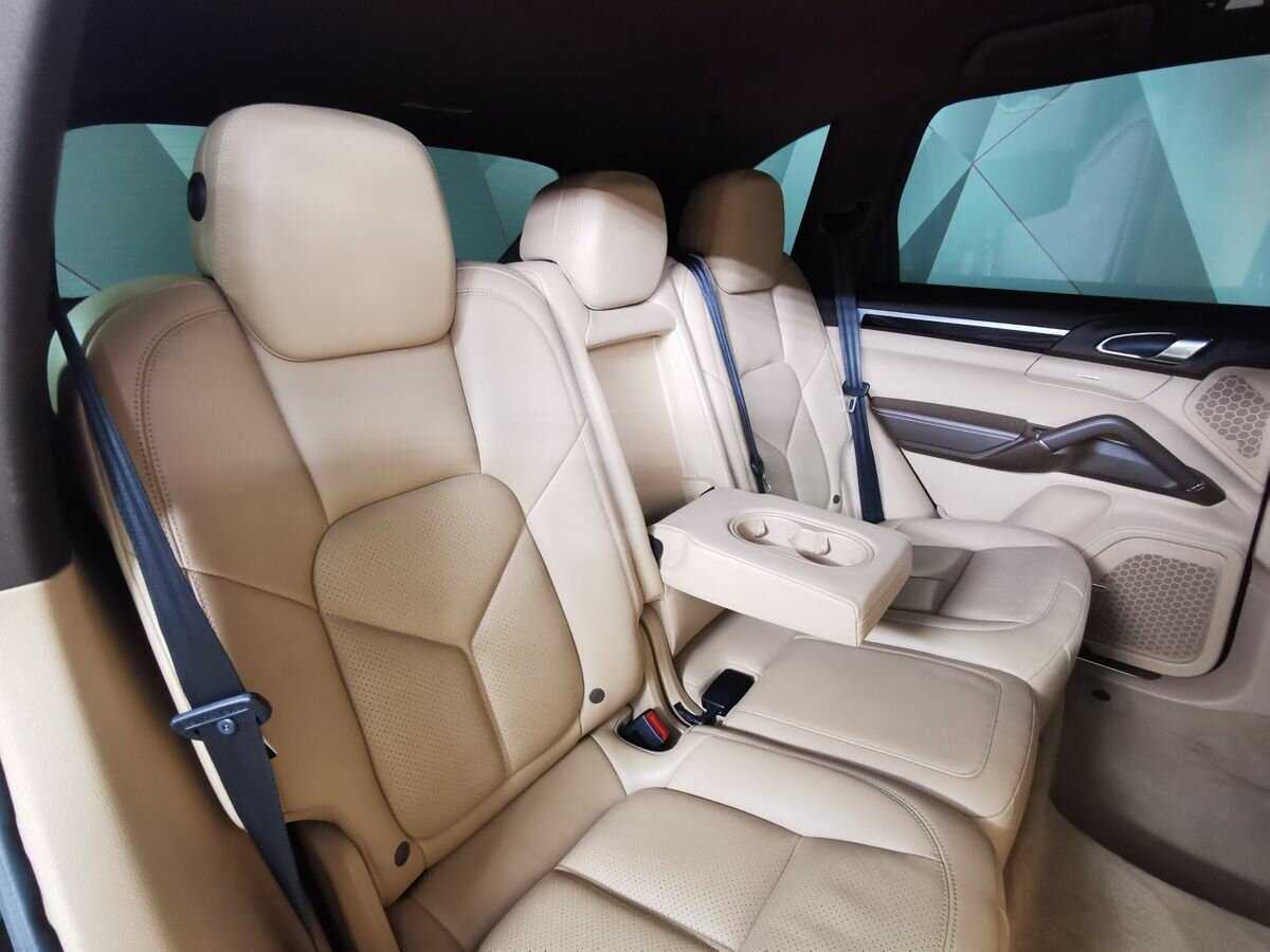 Porsche Cayenne 2015