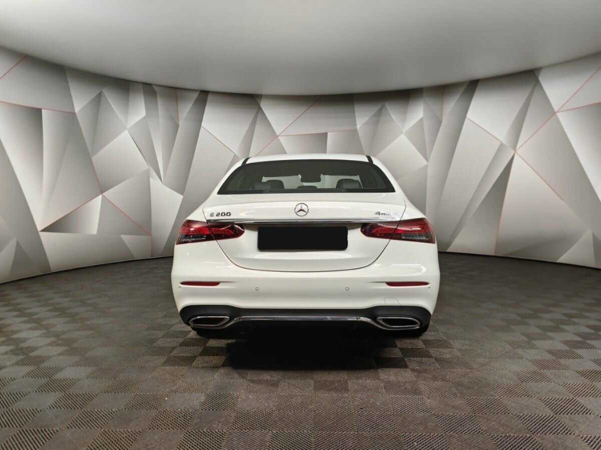 Mercedes-Benz E-Класс