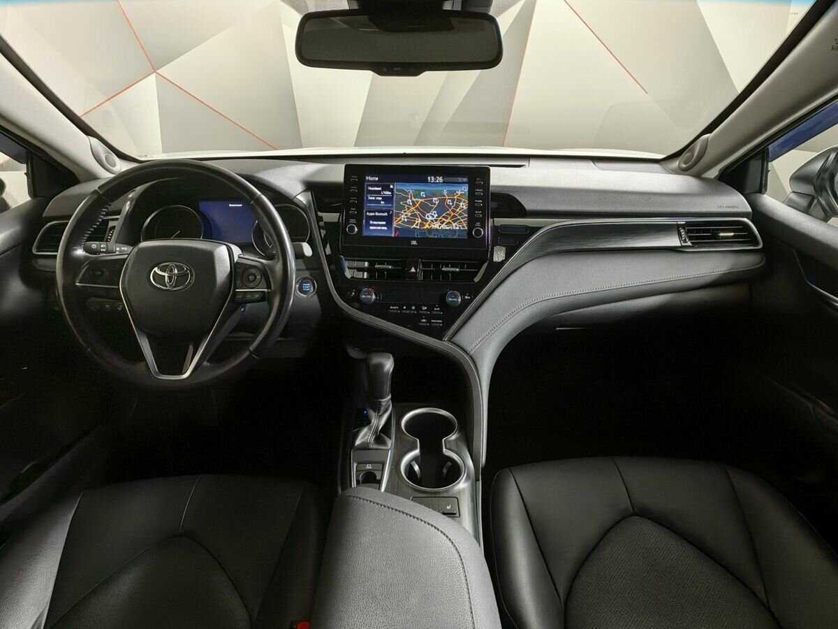 Toyota Camry 2022