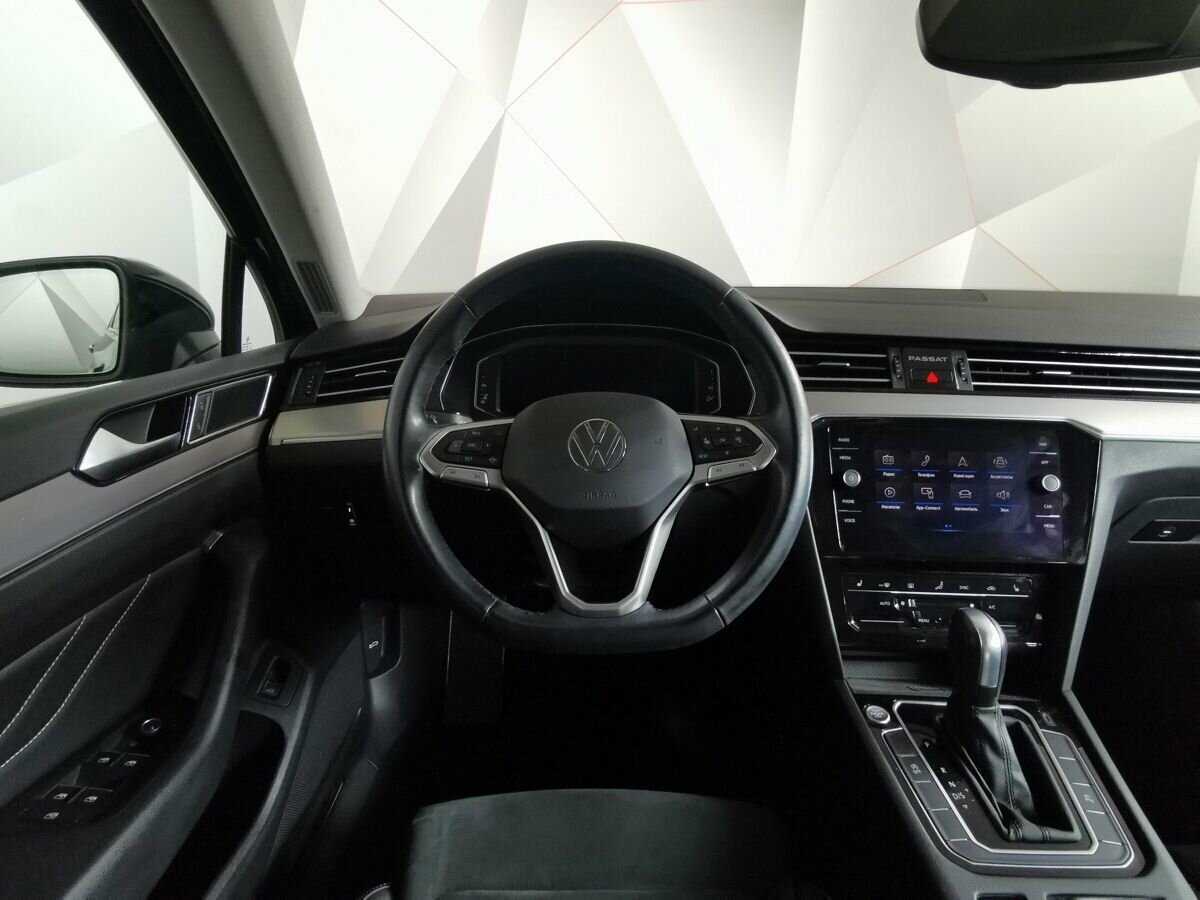 Volkswagen Passat 2021