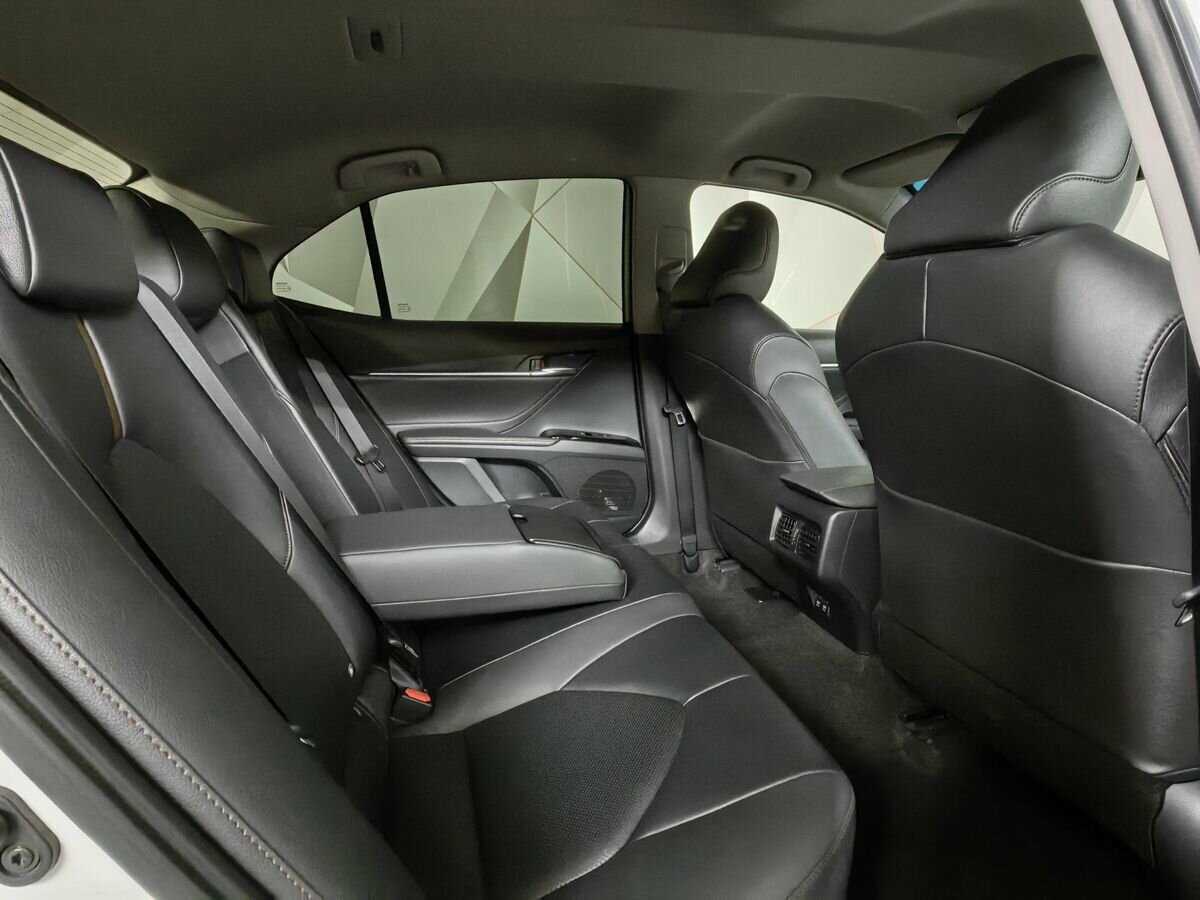 Toyota Camry 2020