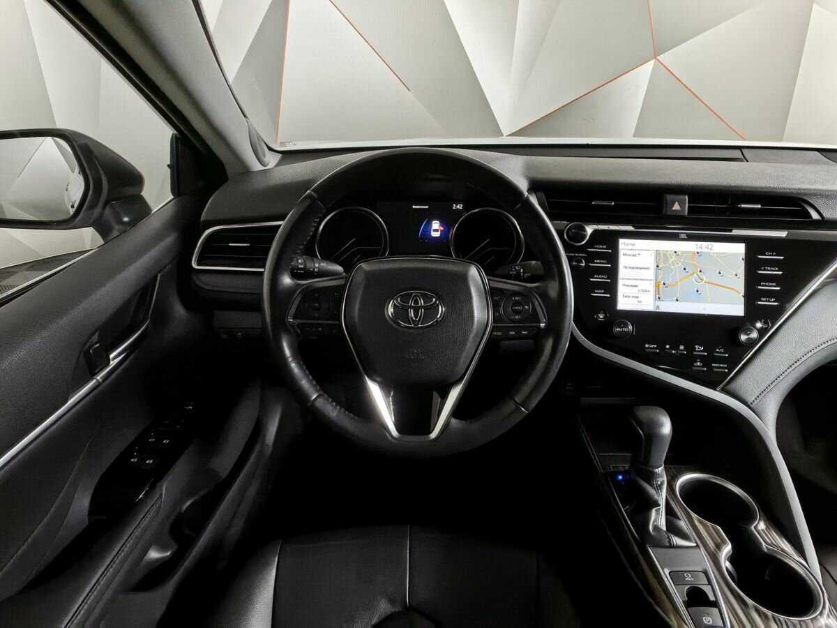 Toyota Camry 2020