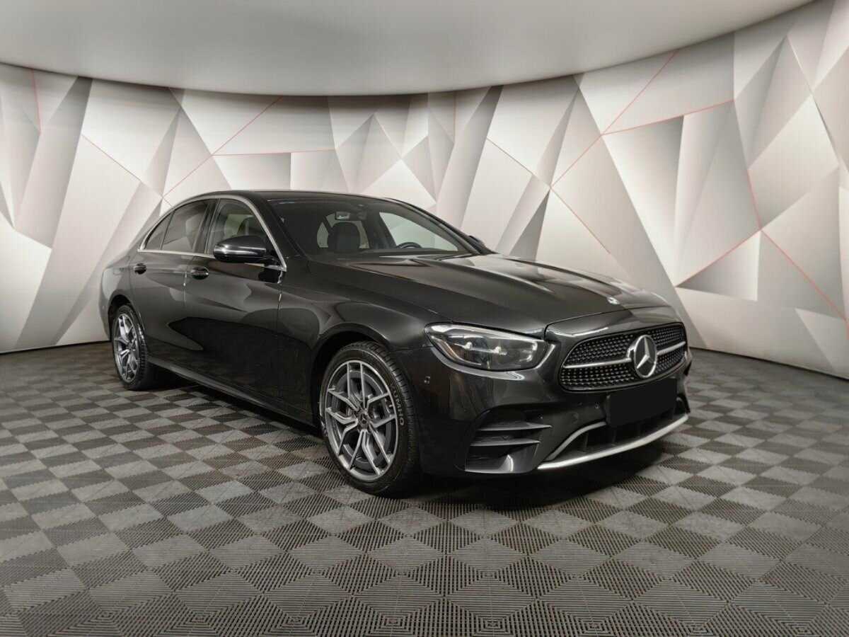 Mercedes-Benz E-Класс 2020