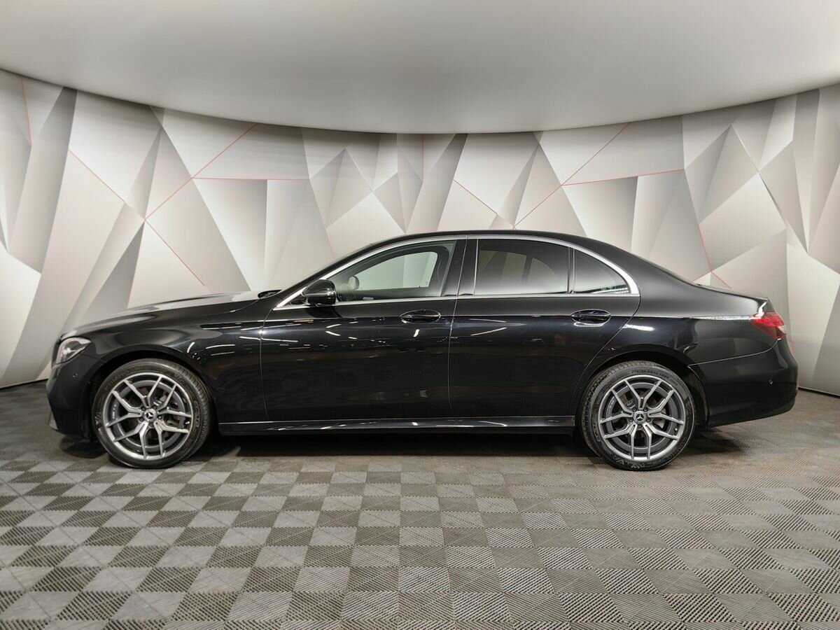 Mercedes-Benz E-Класс 2020