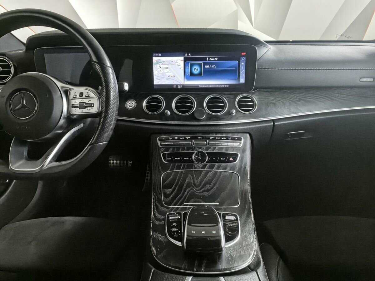 Mercedes-Benz E-Класс 2019
