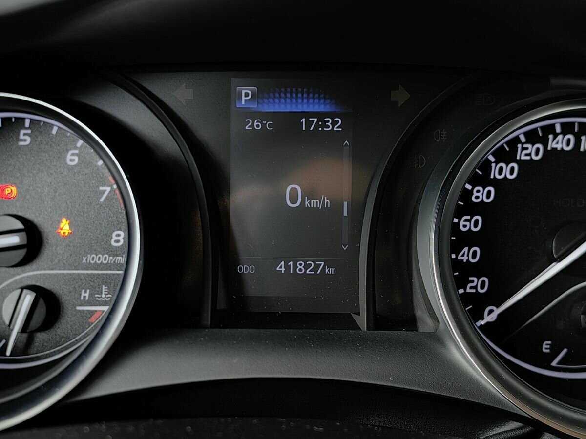 Toyota Camry 2021