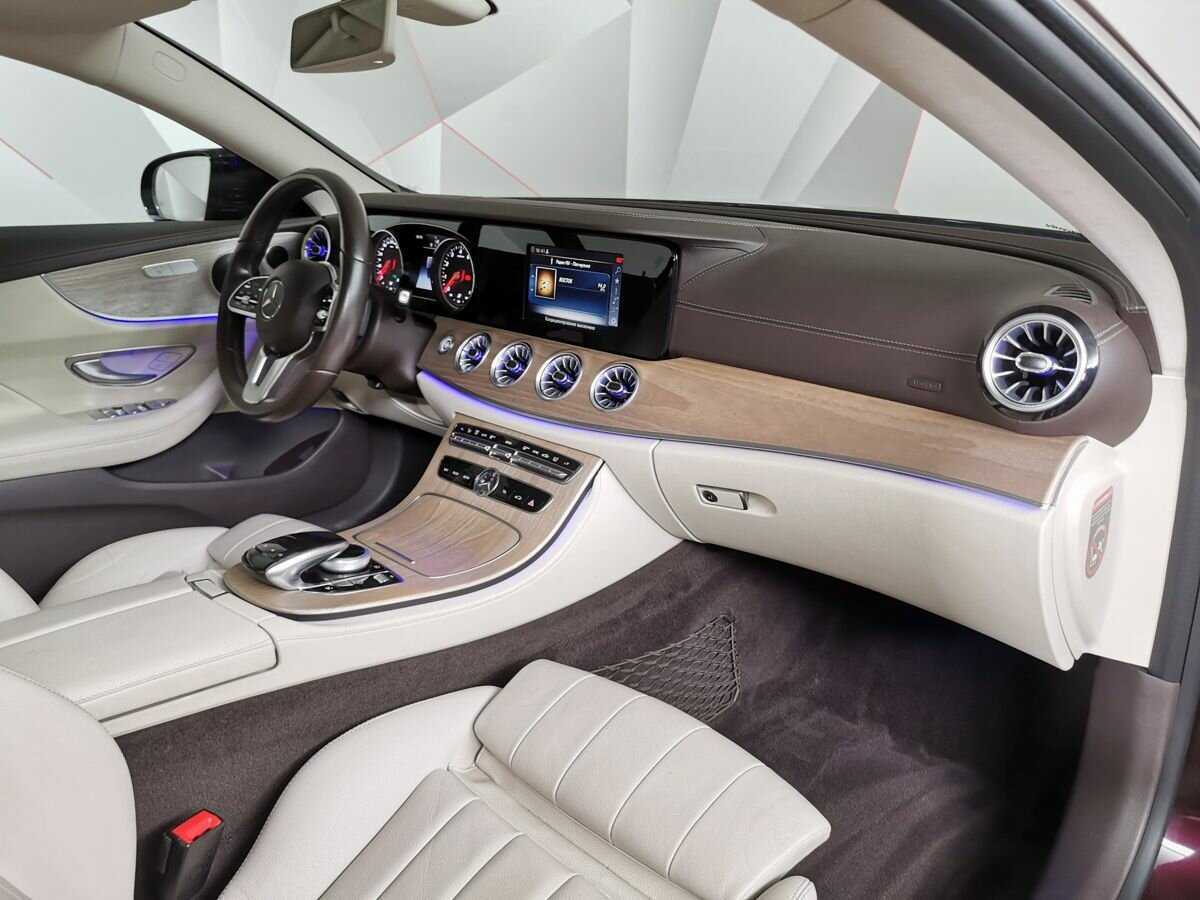 Mercedes-Benz E-Класс 2019