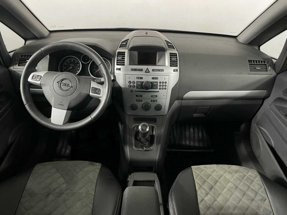 Opel Zafira 2012