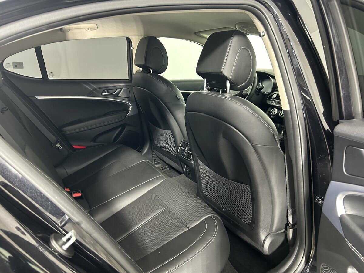 Genesis G70 2021