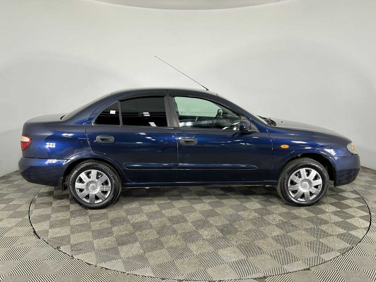 Nissan Almera