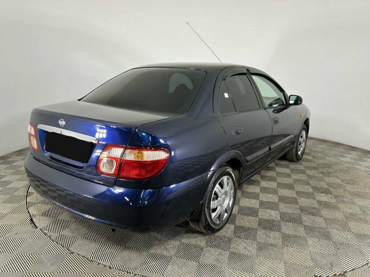 Nissan Almera