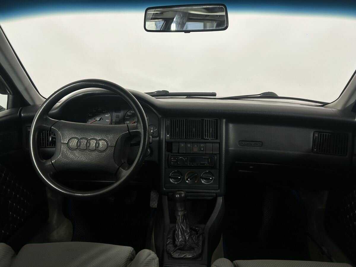 Audi 80