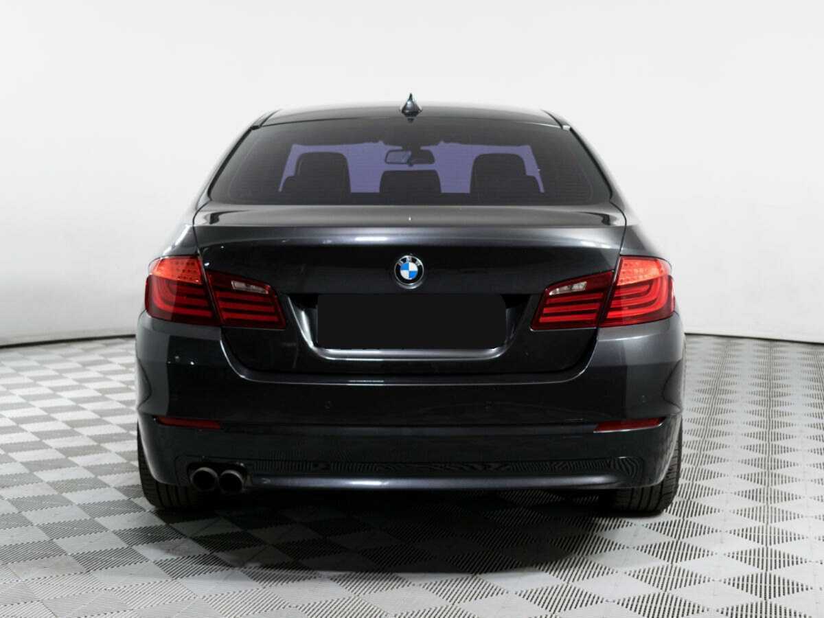 BMW 5 серии 2013