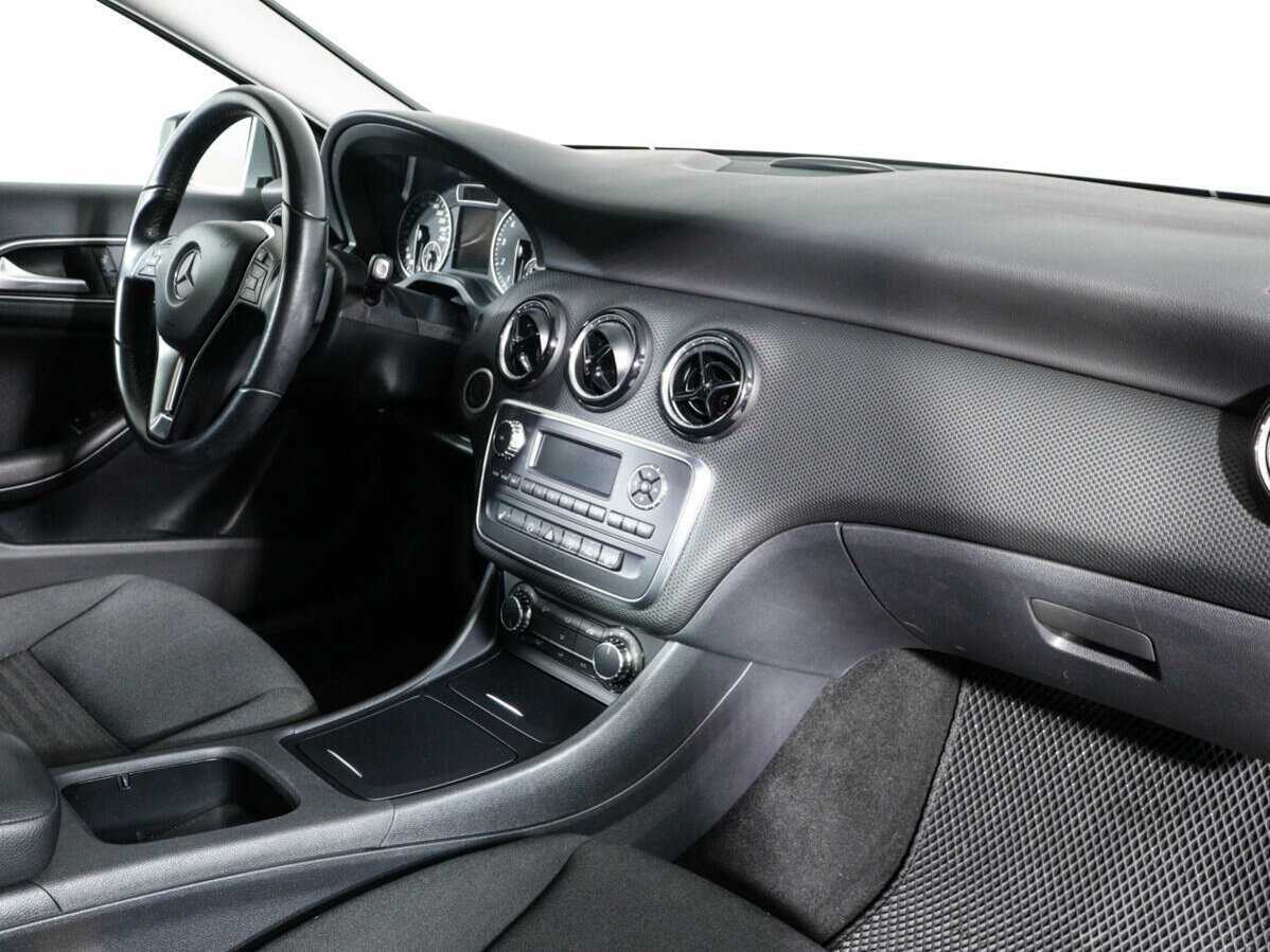Mercedes-Benz A-Класс 2015