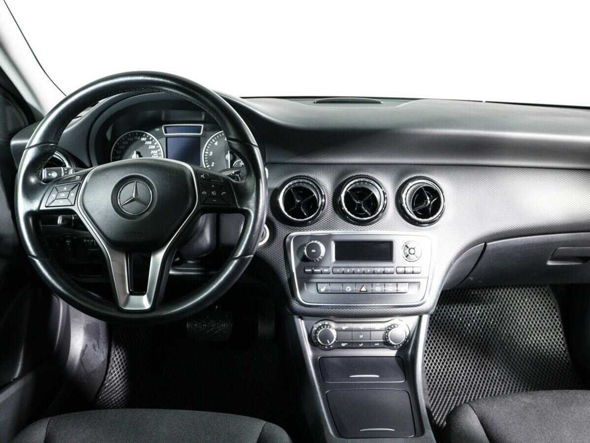 Mercedes-Benz A-Класс 2015