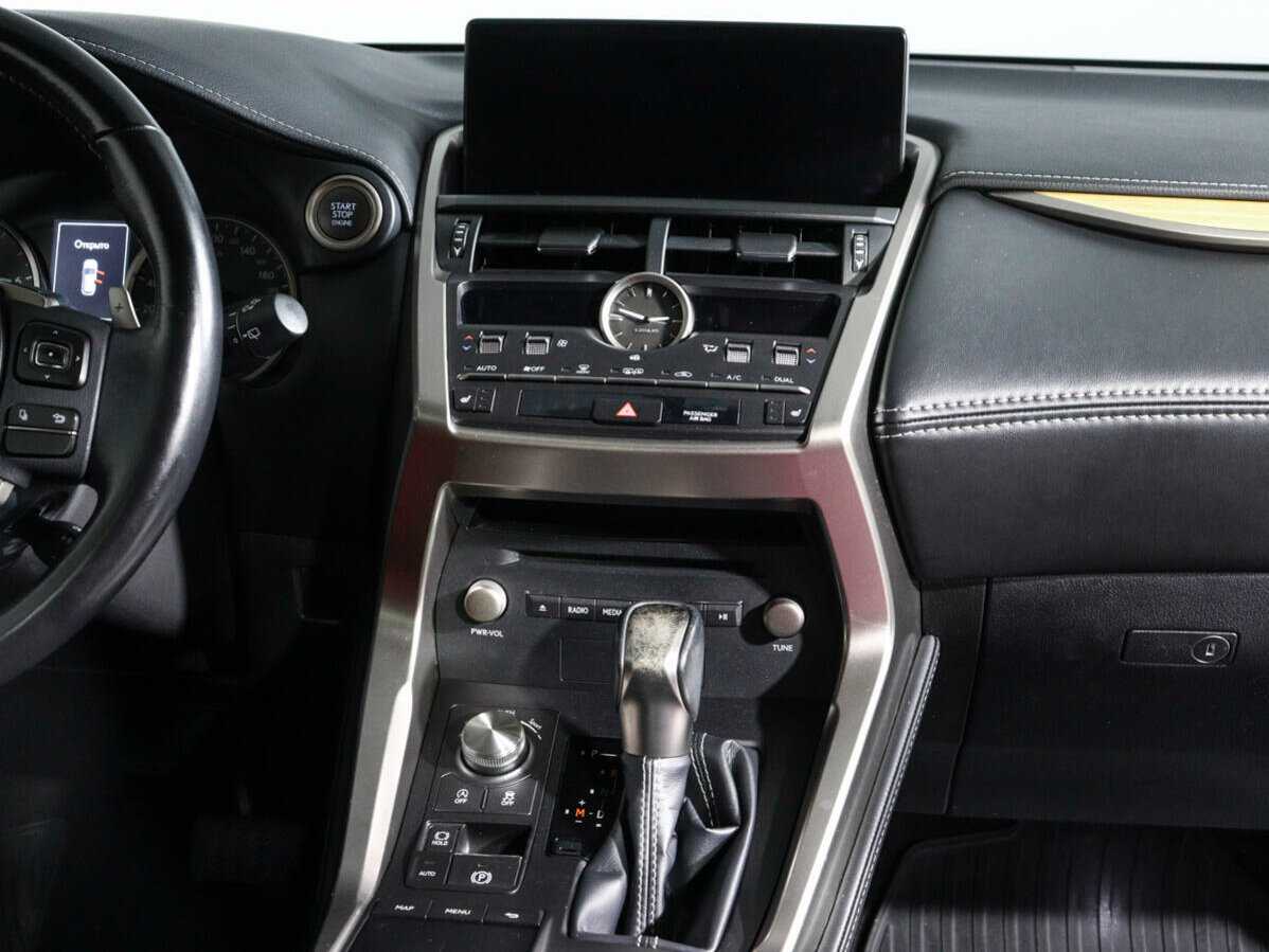 Lexus NX 2018