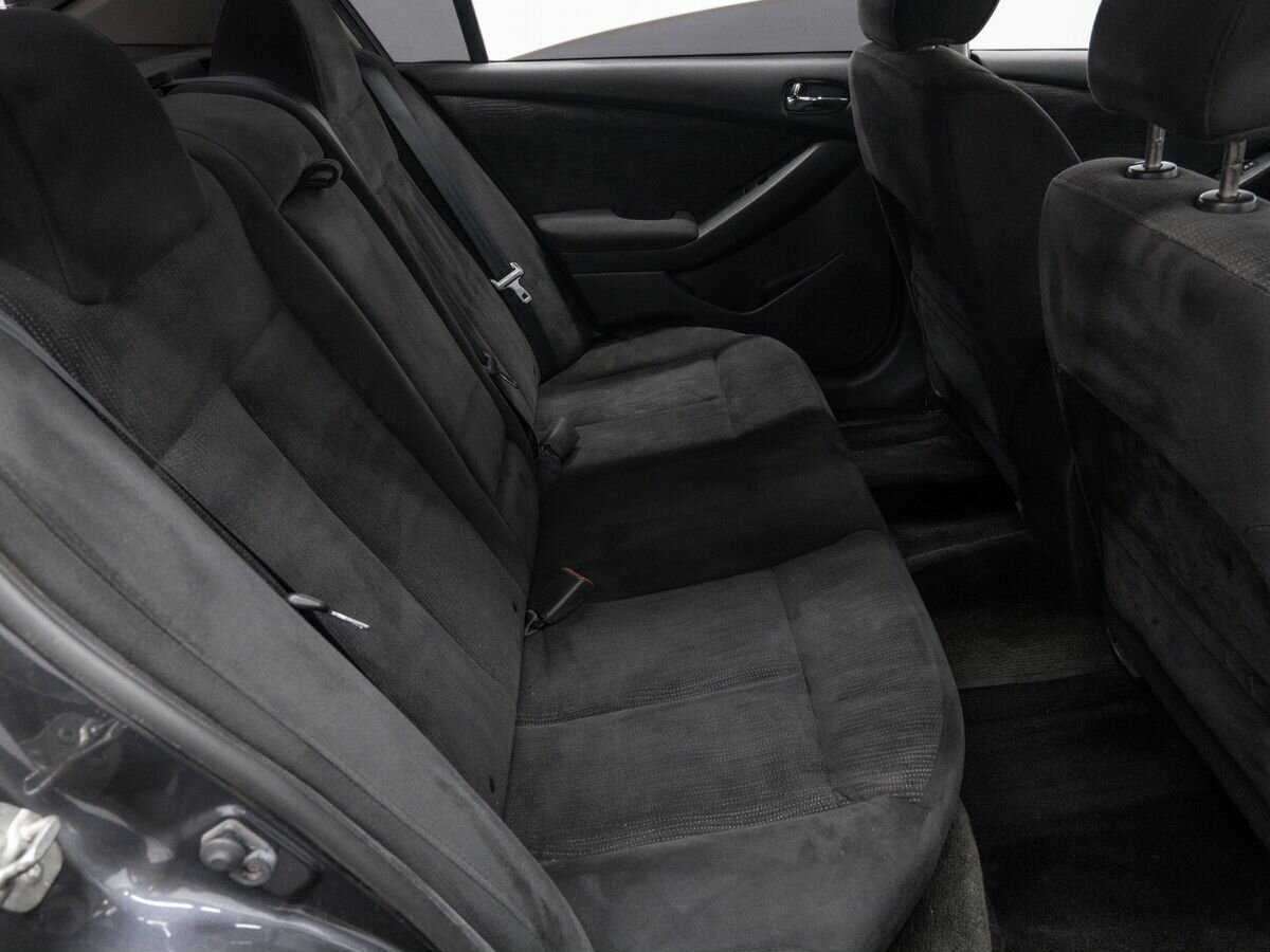 Nissan Altima 2012