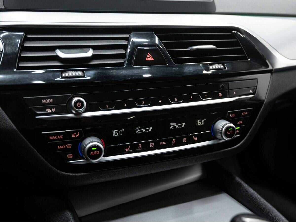 BMW 5 серии 2018