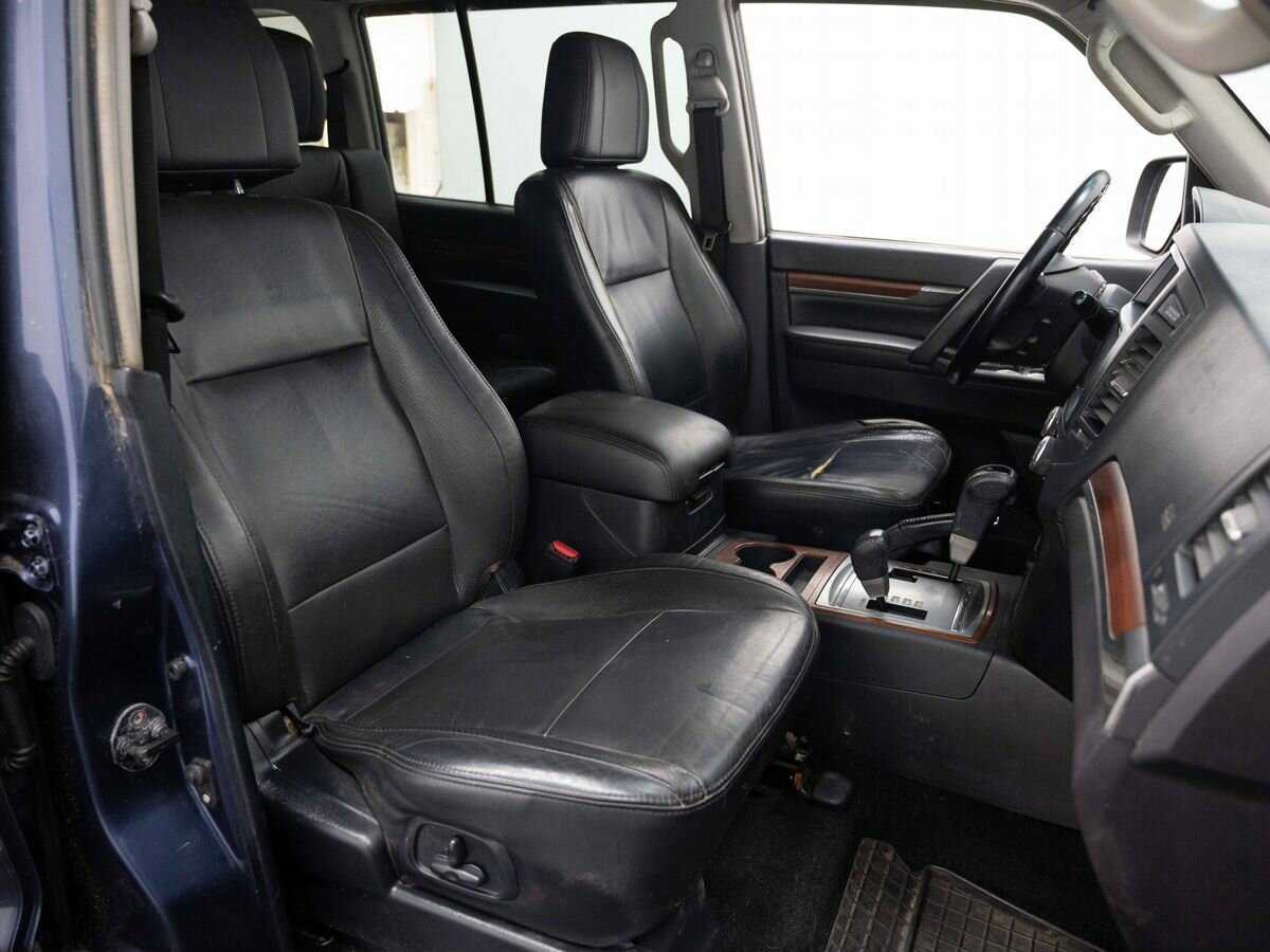 Mitsubishi Pajero 2008