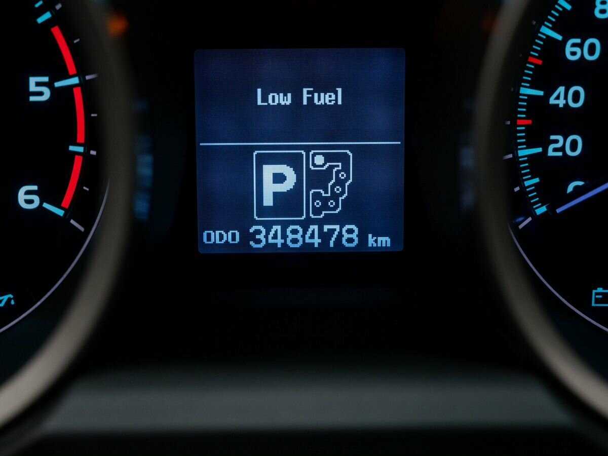 Toyota Land Cruiser 2011