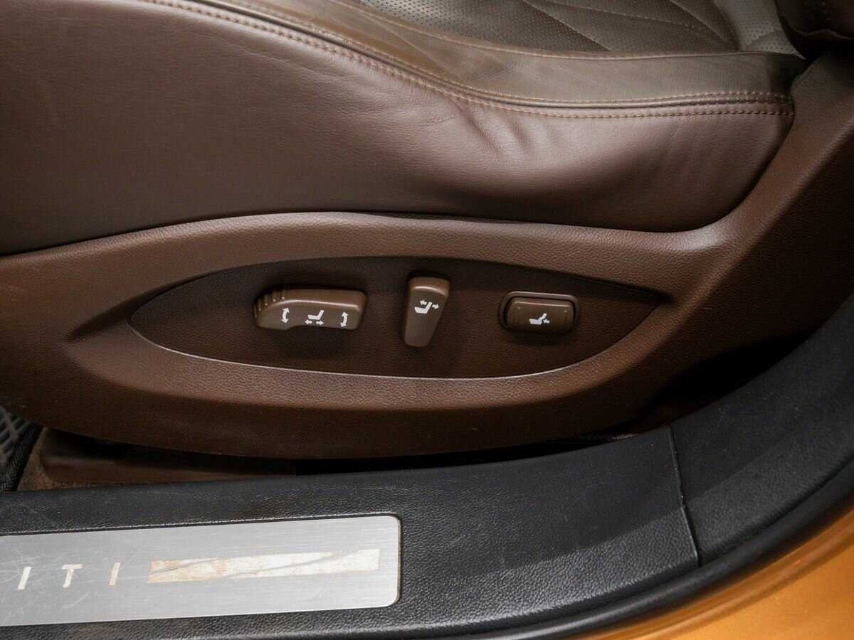 Infiniti FX 2009