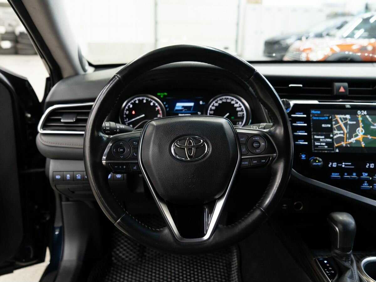 Toyota Camry 2018
