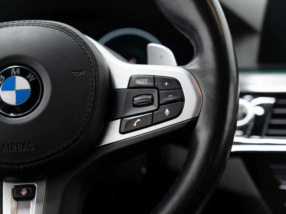 BMW 5 серии 2018