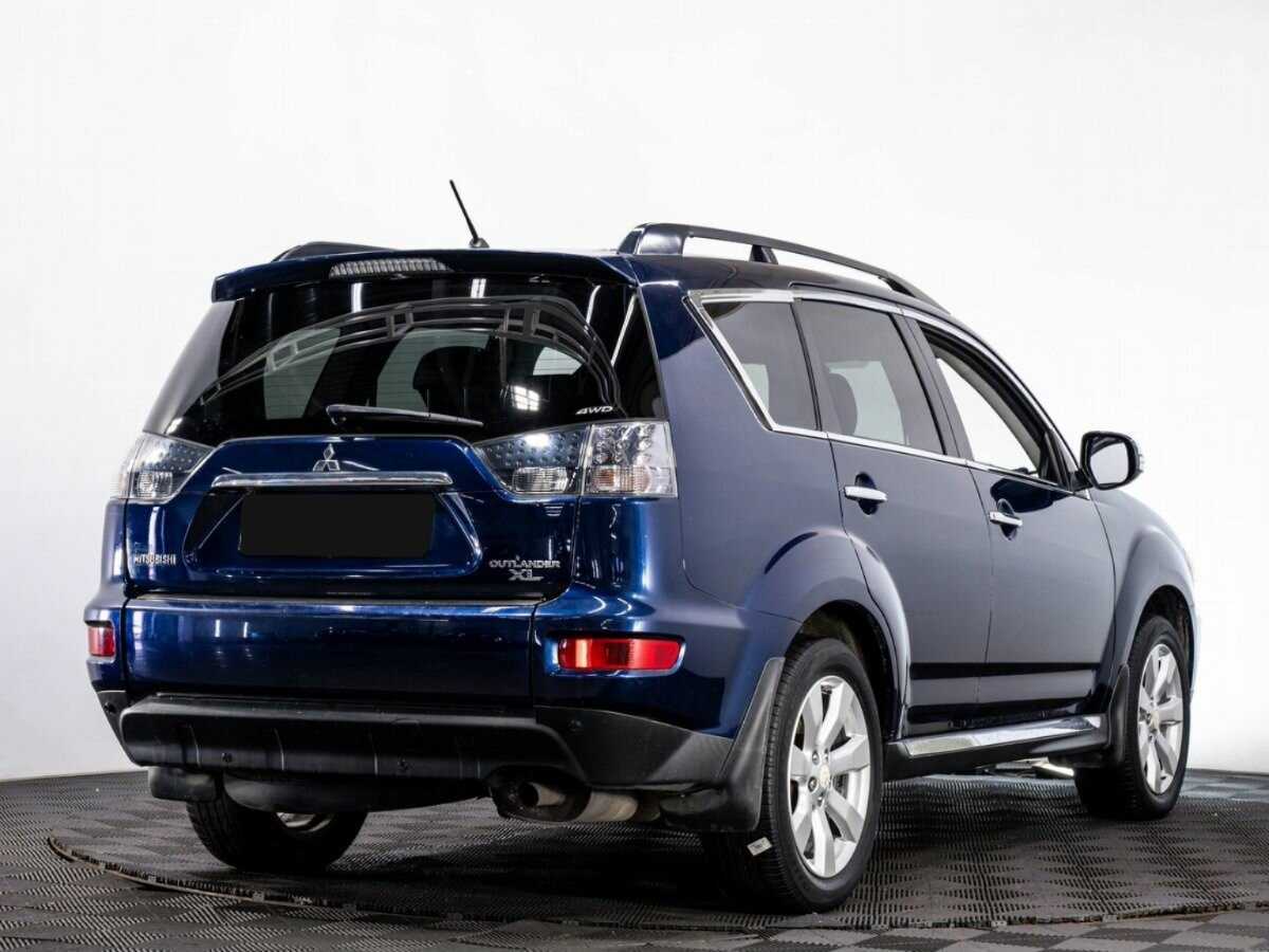Mitsubishi Outlander 2011