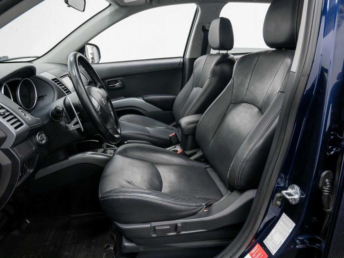 Mitsubishi Outlander 2011